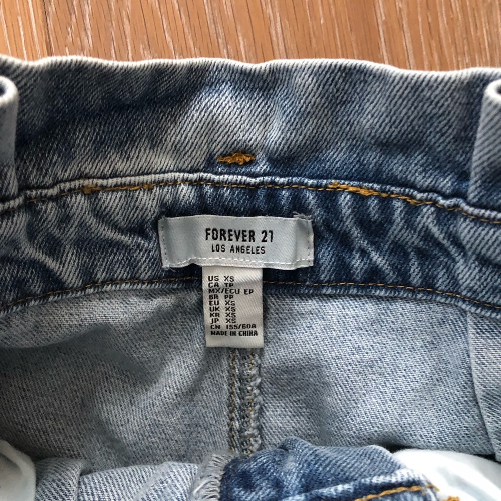 👖F21 shorts! - Picture 3 of 4